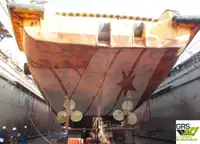 Navio de abastecimento à venda