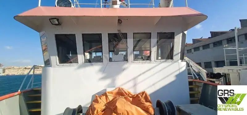 Navio de abastecimento à venda
