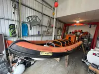 Barcos de trabalho à venda