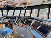 Navio de pesca de arrasto à venda