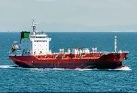 Oil/Chemical tanker à venda