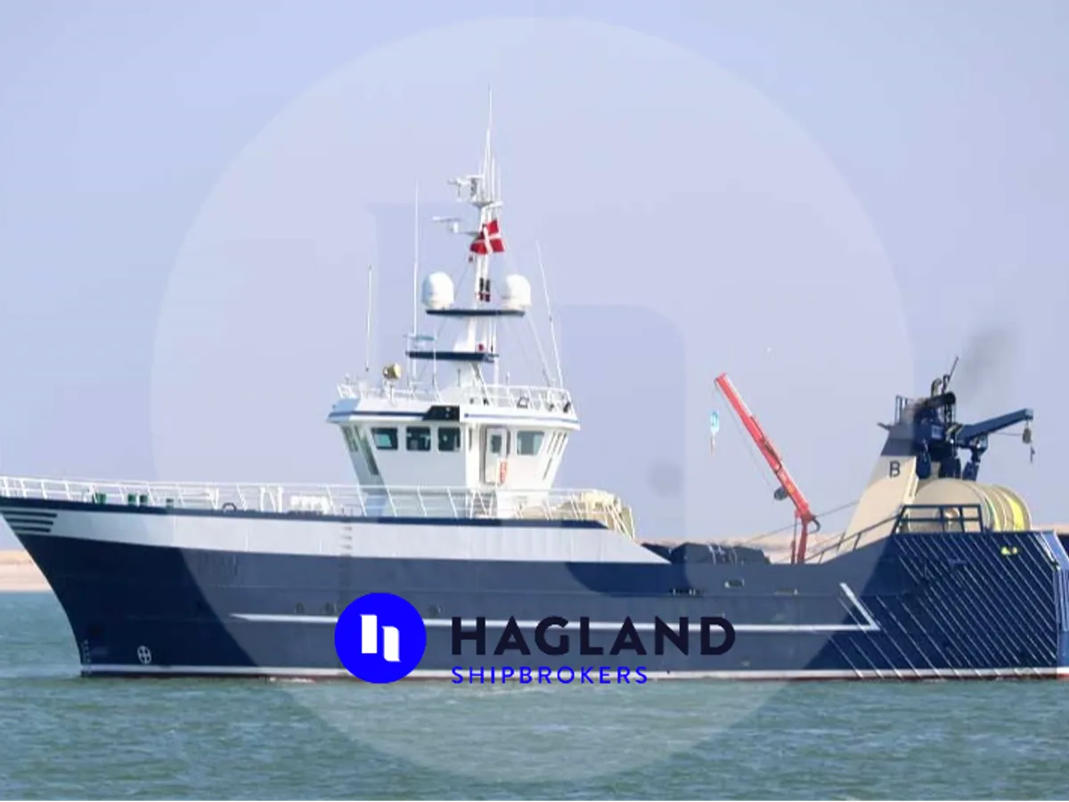 Navio de pesca de arrasto à venda
