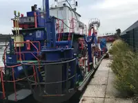 Dragador à venda