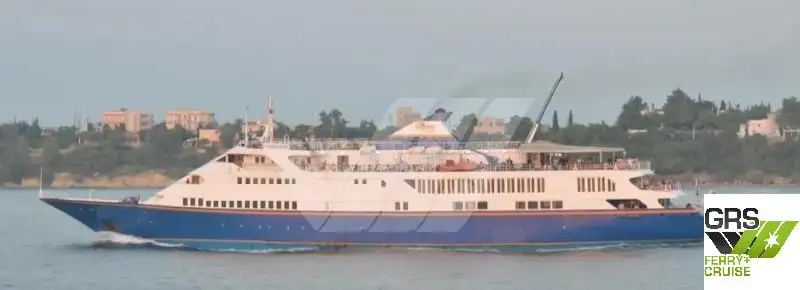Navio de cruzeiro à venda