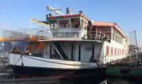 Navio porta-contêineres à venda