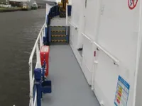 Barco de tripulação à venda
