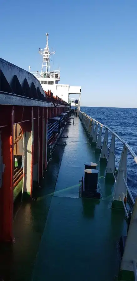 Navio graneleiro à venda