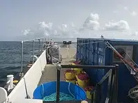 Balsa de desembarque, tanque à venda