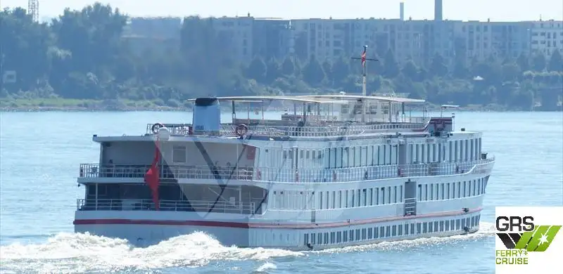 Navio de cruzeiro à venda