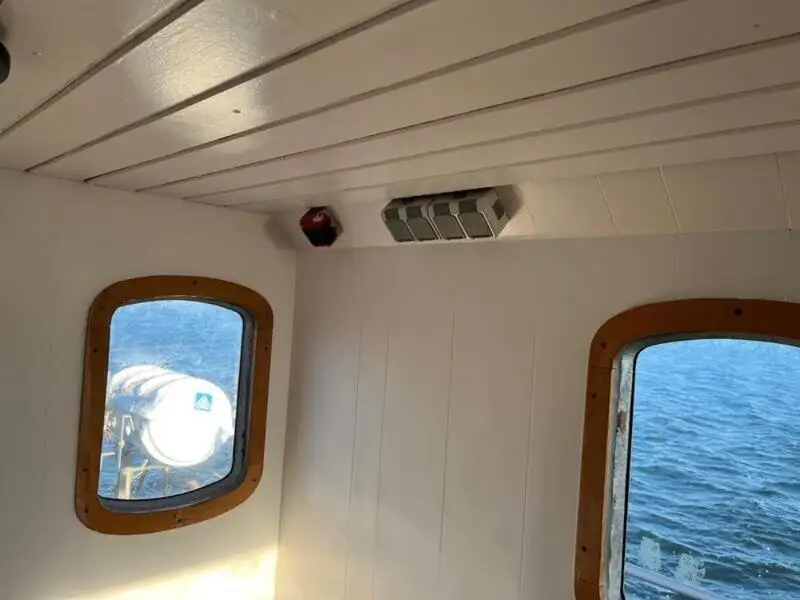 Barcos de trabalho à venda