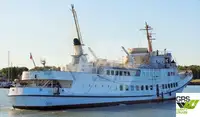 Navio de cruzeiro à venda