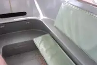 Barco de tripulação à venda