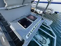 Navio de patrulha à venda