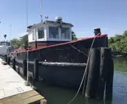 Rebocador à venda