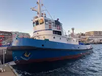 Rebocador à venda