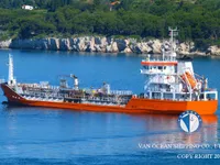 Navio-tanque de óleo/produtos químicos à venda
