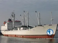 Navio frigorífico à venda
