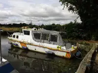 Barcos de trabalho à venda