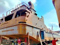 Balsa de desembarque, tanque à venda