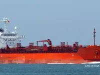 Navio-tanque de óleo/produtos químicos à venda