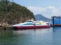 Navio de passageiros à venda