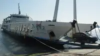 Navio balsa à venda
