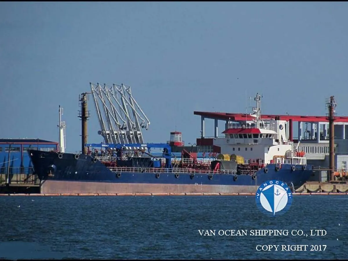 Navio-tanque de óleo/produtos químicos à venda