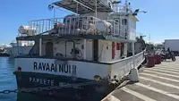 Navio de pesca de arrasto à venda