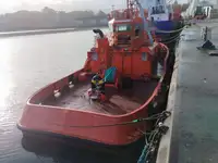 Rebocador à venda