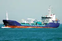 Oil/Chemical tanker à venda