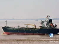 Navio-tanque de óleo/produtos químicos à venda