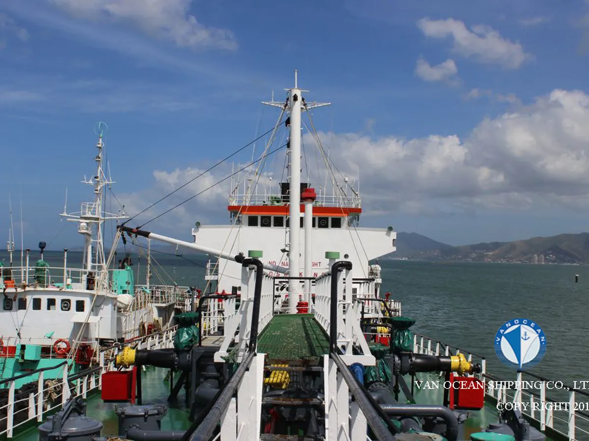 Navio-tanque de óleo/produtos químicos à venda