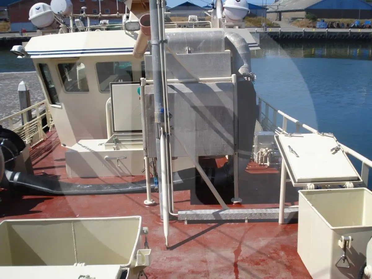 Navio de pesca de arrasto à venda
