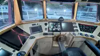 Navio transportador de peixes vivos à venda