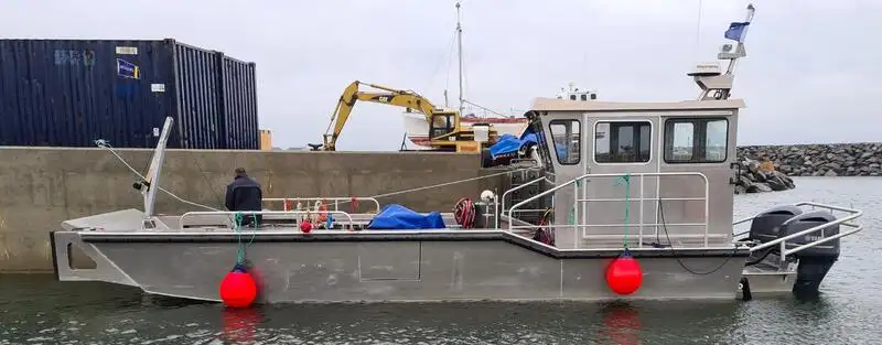Balsa de desembarque, tanque à venda