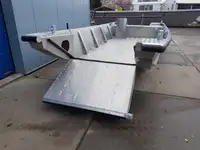 Balsa de desembarque, tanque à venda