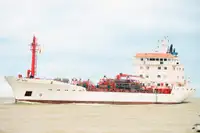 Oil/Chemical tanker à venda