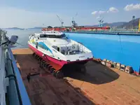 Navio de passageiros à venda
