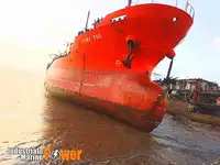 Oil/Chemical tanker à venda