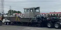 Balsa de desembarque, tanque à venda