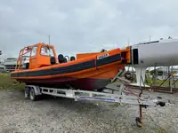 Bote inflável rígido à venda