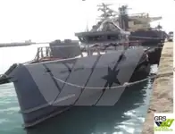 Barco de tripulação à venda
