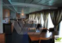 Navio porta-contêineres à venda