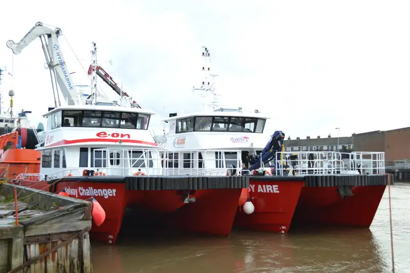 Catamarã à venda