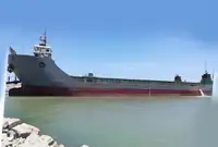Barcaça à venda