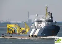 Navio frigorífico à venda