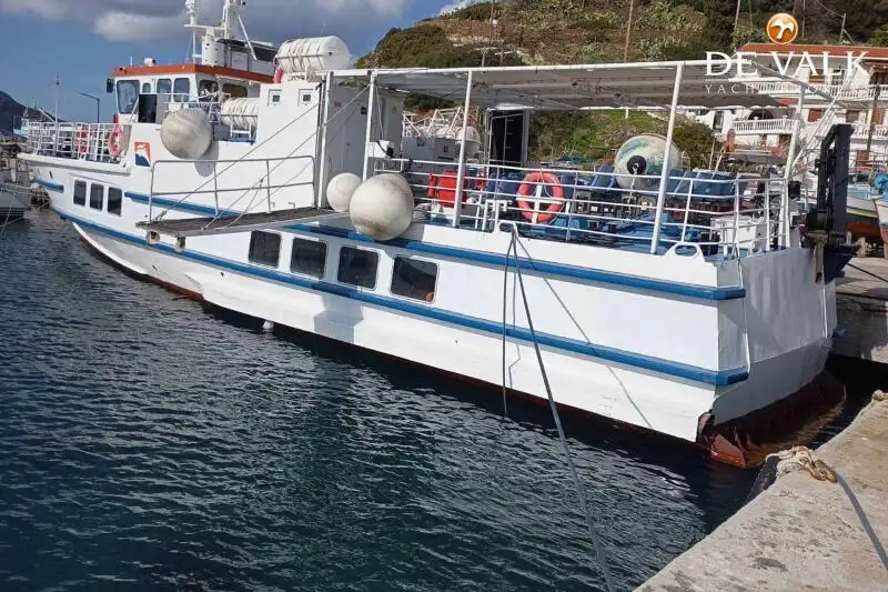 Navio de transporte de passageiros (Ferry) à venda
