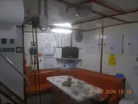Barco de tripulação à venda