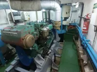 Navio de abastecimento à venda