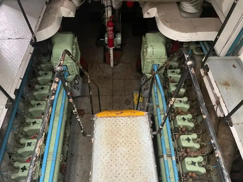 Rebocador à venda